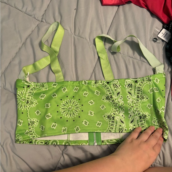 NWOT underbust corset 2/20$ - Picture 2 of 2